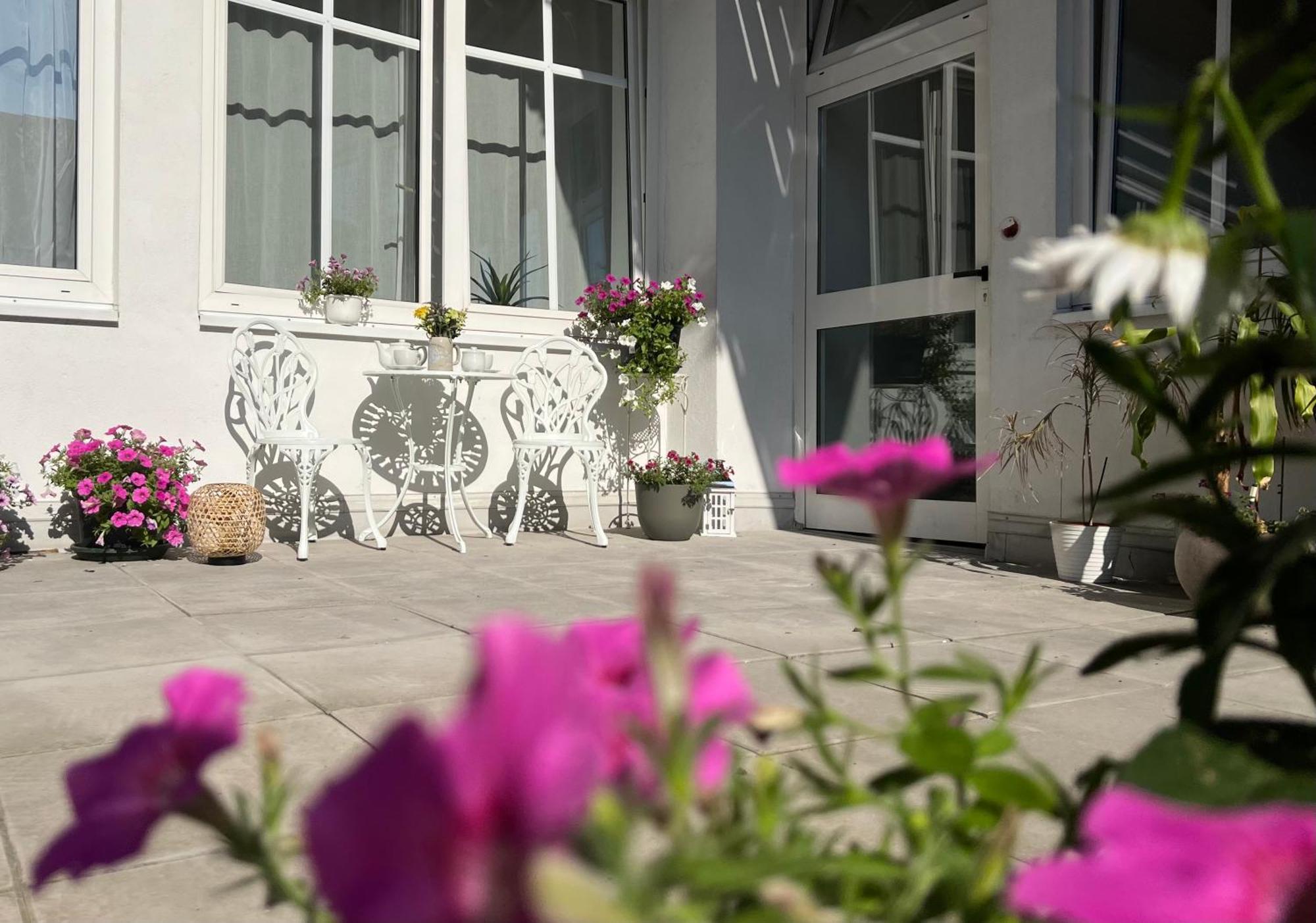 Die "Boho Suite" Im Herzen Von Hartberg I Parking Exterior photo